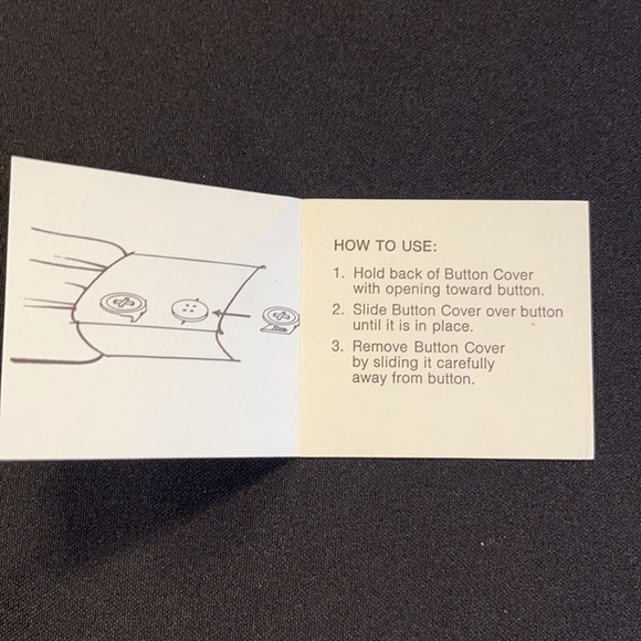 Vintage Avon Dress Up Your Shirt Buttons NIB - Picture 3 of 6